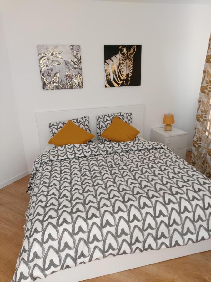 Loft Climatise Parking Gratuit 5Min Gare Daire Le Plessis-Bouchard Dış mekan fotoğraf