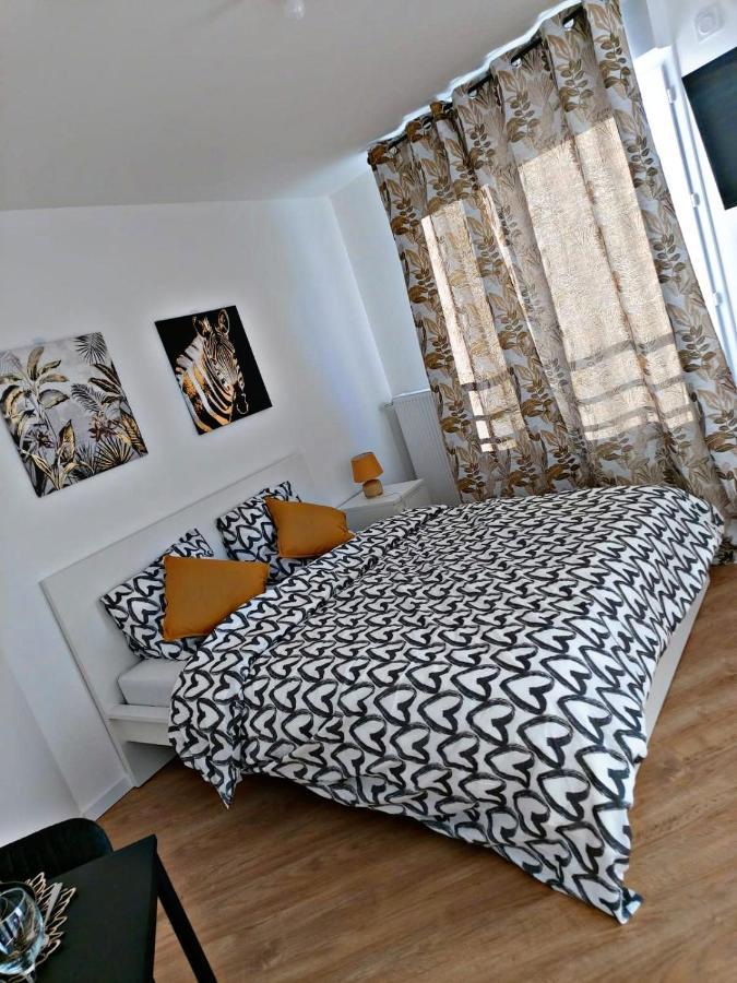 Loft Climatise Parking Gratuit 5Min Gare Daire Le Plessis-Bouchard Dış mekan fotoğraf